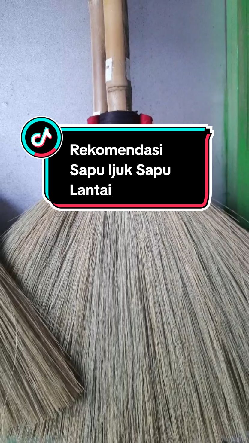 SAPU Ijuk Tebal Gagang Kuat Tidak Mudah Rontok siap Digunakan Untuk membersihkan lantai rumah  #Sapurumah #Sapuijuk #sapurayung ng