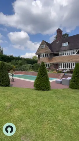 One of the original houses on the Prestigious Four Oaks private estate ❤️ #luxuryproperty #forsale #fouroaks #suttoncoldfield #chosenhome