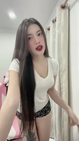 😳