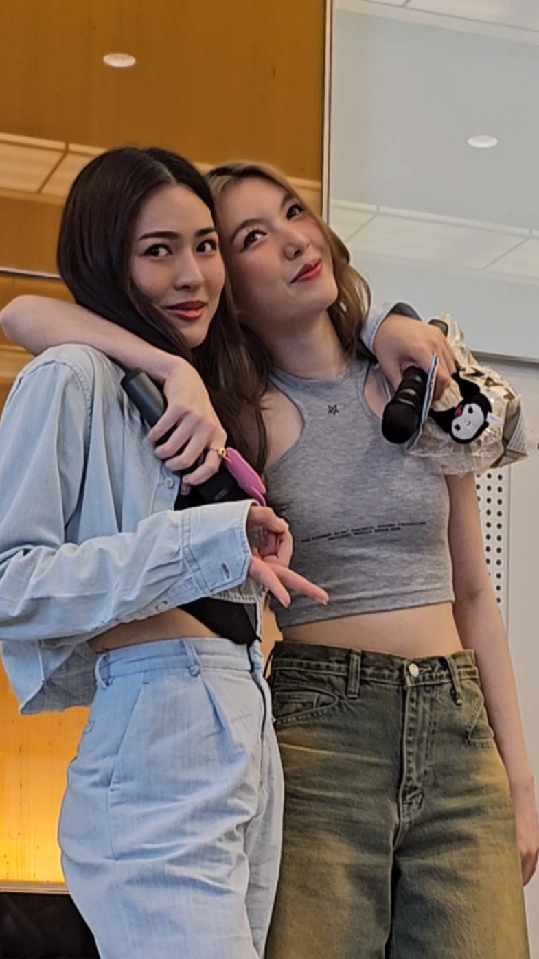 รู้แล้วค่ะว่าน้องออมของพี่หลิงคนเดียว😌👌 #หลิงออม #LingOrm #ออมกรณ์นภัส #ormkornnaphat #หลิงหลิงคอง #linglingkwong #ใจซ่อนรัก #thesecretofus 
