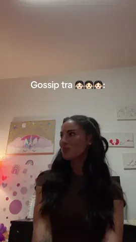 Ad ogni riunione di famiglia (solo ragazze), il livello di difficoltà aumenta sempre di più 😭😭👧🏻😅😂🎀
