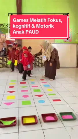 Kegiatan Seru Untuk melatih fokus, kognitif dan motorik Anak sekaligus.. ga mau berhenti semangat anak2 bikin nagih, cobain deh 🙌🏻 . . #gamesseru #icebreaking #permainanpaud #gamestk #kegiatanmotorikkasar #mengenalgeometritk #mengenalkanwarna #idebermaintk #idebermainanak #mengenalbentuk #mpls 