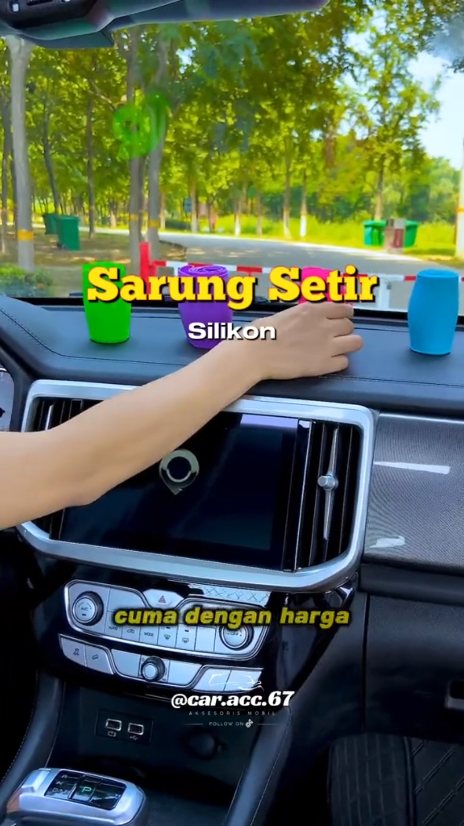 Sarung setir silikon sarung roda kemudi cover kemudi mobil #sarungsetirsilikon #sarungrodakemudi #coversetirsilikon 