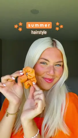 summer hairstyle!🍊🧡☺️ my go to bun when I’m in a rush! Super easy & so cute🤝 #taylorxhairstyles #hairtok #easyhairstyles #hairstyle #hairinspo #summerhairstyle #summerhair 