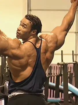 Kevin Levrone - 