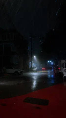 Heavy heavy rain #vibe #cinematic #real #rain 