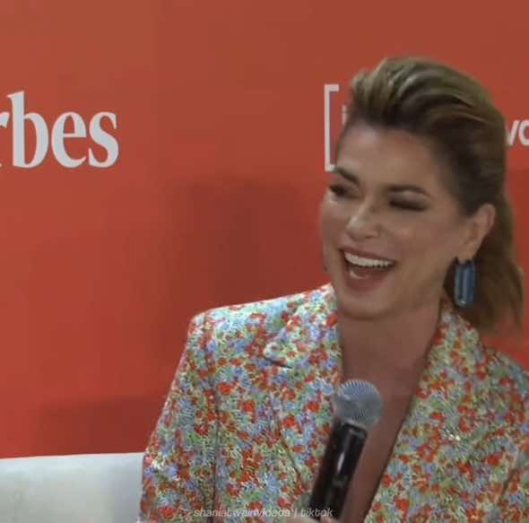 shania talking about my “when i’m 60 years old” viral video at the forbes 30/50 summit in dubai (2024) #shaniatwain #shaniatwainchallenge #shaniatwainconcert #yourestilltheone #forbes30under30 #manifeellikeawoman #letsgogirls #anymanofmine #whosebedhaveyourbootsbeenunder #queenofme #queenofmetour #thatdontimpressmemuch #comeonover #thewomaninme #fy #fyp #foryou #foryoupage @Shania Twain 