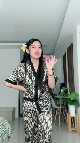 lovin' my new set of pantulog lakas maka yayamanin! 🙈😅🥰 #mrscastro #fyp #sleepwear #ternosleepwear 