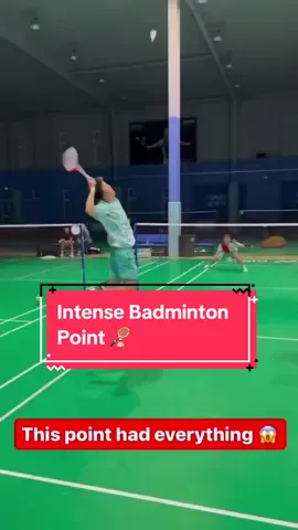 This badminton point went CRAZY! 😱 (🎥: @Whistle + babadton - IG) #badminton #racket #racketsports #shuttlecock #birdie #intense #sports #sport 
