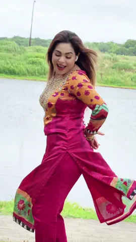 Main tujhse aise miloon #bangladesh #pakistan #usa #viraltiktok #foryoupage #viraltiktok #uk #bollywood #dance 