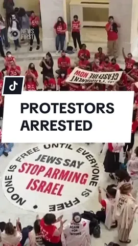 A protest against the Gaza war organised by the group Jewish Voice for Peace, has ended in more than 200 arrests, after a sit-in was dismantled by police. The group was protesting at the US capitol ahead of Israeli Prime Minister Benjamin Netanyahu’s scheduled speech to Congress. Protestors wore shirts that read “Jews say stop arming Israel” and “not in our name”. #gaza #palestine #uscapitol 