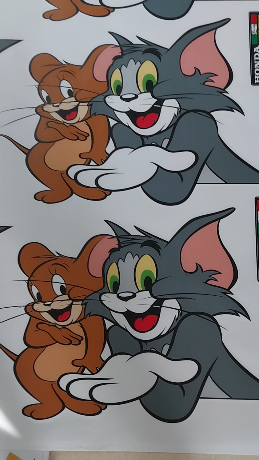 Tom & Jerry decan dán xe. #sticker #vyxudecal  #meovachuot #trangtrixemay