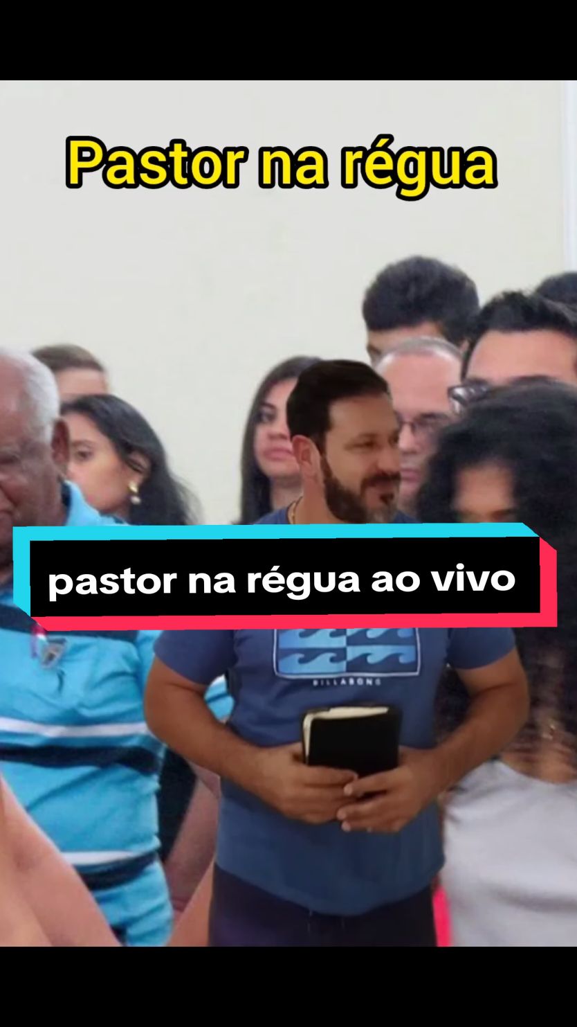 pastor na régua 🪮  #humorgospel #foryou #foryoupage #viral #fyp 