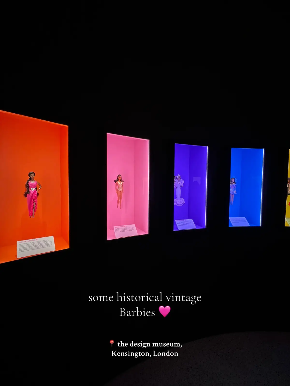 The 12 dancing princesses is the ones i can remember. I was obsessive over them 🤣  #barbie #barbieexhibition #barbieworld #vintagebarbie #fashion #nostalgic #barbiedoll 