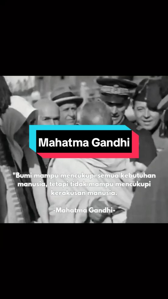 Mohandas Karamchand Gandhi (aksara Devanagari: मोहनदास करमचन्द गांधी; bahasa Hindustani: [ˈmoːɦənd̪aːs ˈkərəmtʃənd̪ ˈɡaːnd̪ʱi] (2 Oktober 1869 – 30 Januari 1948) adalah seorang pemimpin spiritual dan politikus dari India. Gandhi adalah salah seorang yang paling penting yang terlibat dalam Gerakan Kemerdekaan India. Ia adalah aktivis yang menggunakan perlawanan tanpa kekerasan, mengusung gerakan kemerdekaan melalui aksi demonstrasi damai. Pada masa kehidupan Gandhi, banyak negara yang merupakan koloni Britania Raya. Penduduk di koloni-koloni tersebut mendambakan kemerdekaan agar dapat memerintah negaranya sendiri. #mahatmagandhi #india #history #foryoupage #fypシ゚viral #fypシ 