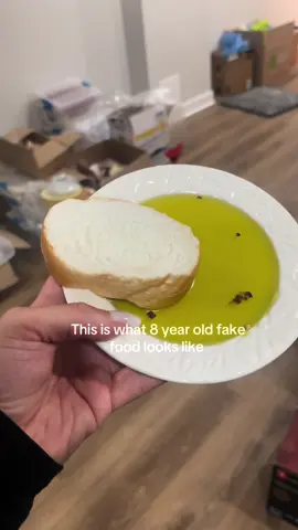 This is why movies and film love fake food! || #fakefood #fauxfood #fyp #viral #film #movies #props 