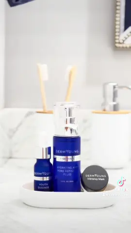 Unlock radiant, youthful skin with I-Genesis Youth Essence! 🌟✨ Packed with 20% vitamin C and natural extracts, it hydrates, soothes, and brightens for a glowing complexion. #IGenesisYouthEssence #SkincareMagic #GlowingSkin”
