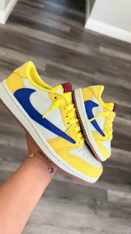 Air Jordan 1 Low SP “Travis Scott Canary” ⭐️🌟  #fyp #foryoupage #sneakers #levelupkickz #explore #explorepage #fypシ 