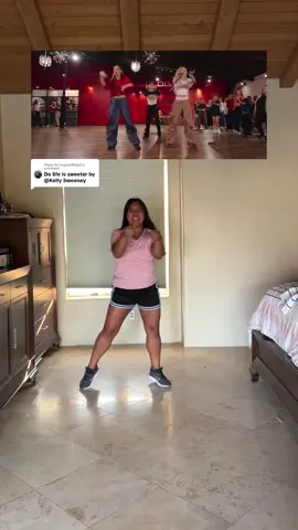 Replying to @magicwithjazz @Kelly Sweeney never misses👏👑 #lifeissweeter #descendants #theriseofred #disneydescendants #disneydance 