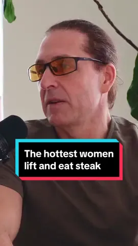 The hottest women lift and eat steak. 🥩💪🏼 #DaveAsprey #biohacking #biohacker #grassfed #grassfedbeef #steak #gym #healthydiet #diet #womenshealth #health #lifting