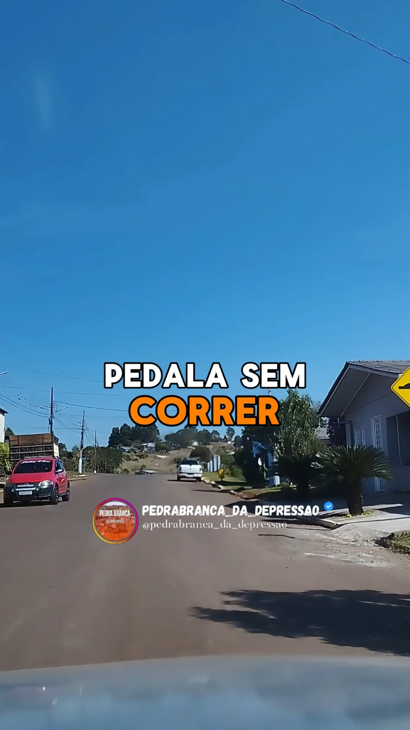 Duas pedaladas se foi Quinhentos pilas ,😂😂😂 👉🏻Siga nossa página de humor, voltada  para os áudios  mais engraçados da nossa Região. . . . . . . . . . .  #meme #zueira #viral #coronelmartins #casamento #depressao #santacatarina #humorbrasil #audiosengracados #audios #pedrabrancadadepressao #cerveja #audiosdowhatsapp #😂#xaxin#riograndedosul #parana 