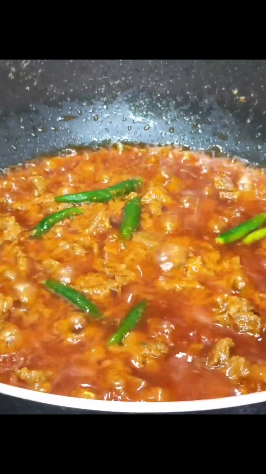 Beef Tikka Karahi Recipe | Authentic Recipe  #beef #tikka #karahi #beeftikkakarahi #muttonkarahi #homemade #recipes #quickrecipes #tiktokkekhanay #Foodie #foodtiktok #cooking #tiktokcooking #kitchen #khana  #trending #karahirecipe #foryoupage #viralvideo #fyp #kfc #savourfoods #buttkarahi @Kitchen.uk 