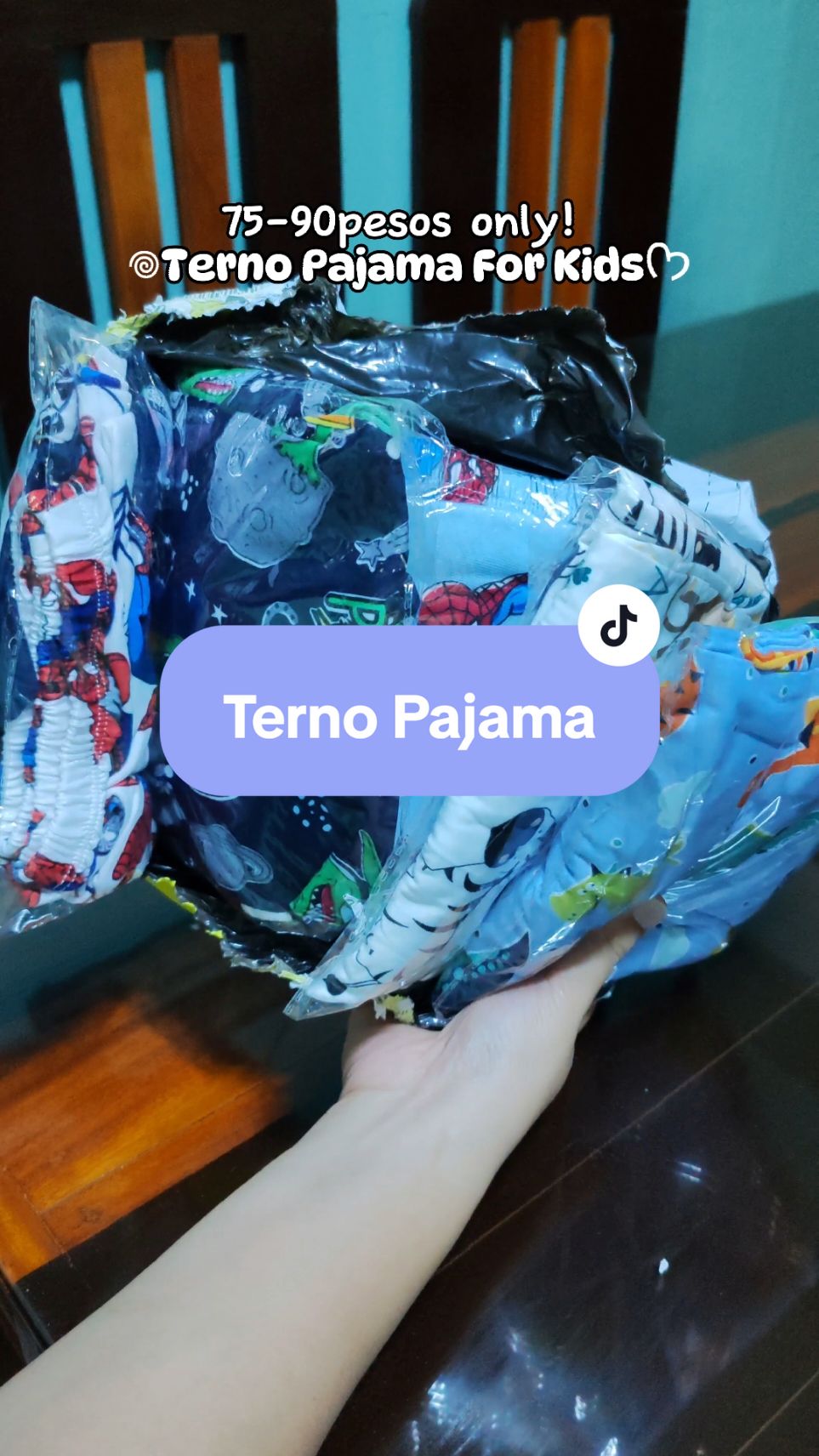 Replying to @00delzz  Ang ganda talaga mi nito for kids✨ #ternopajamaforkids #terno #ternopajama #ternoforkids #kidsterno #kidswear #kidsoftiktok #MomsofTikTok #momfinds #fyp #foryou #foryoupage #tiktokfinds #sleepwear 