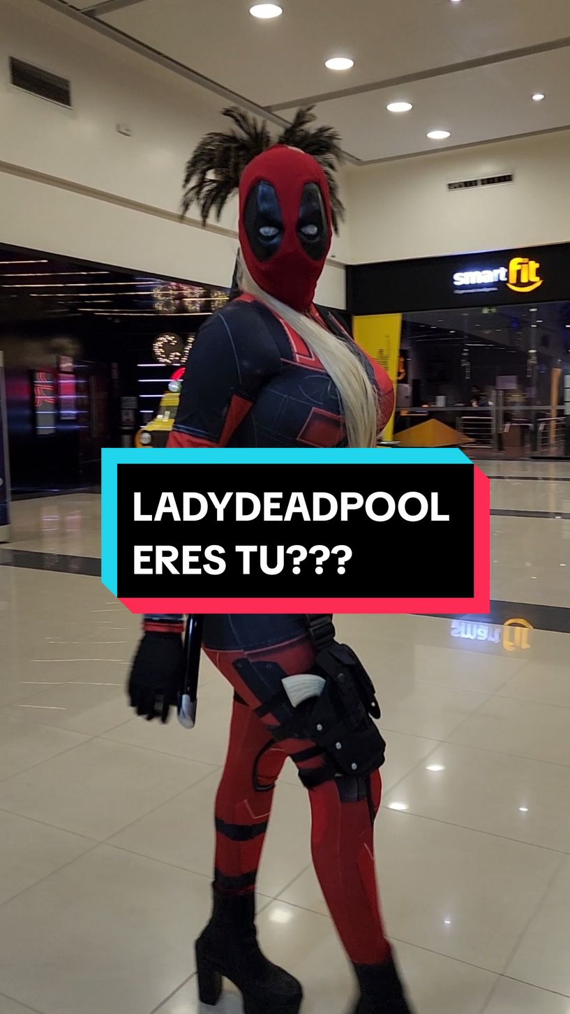 #premier #ladydeadpool #deadpoolandwolverine #deadpool #lady #ladydeadpoolcosplay #cosplay #cinepolis #plaza  #plazagaleriastapachula 