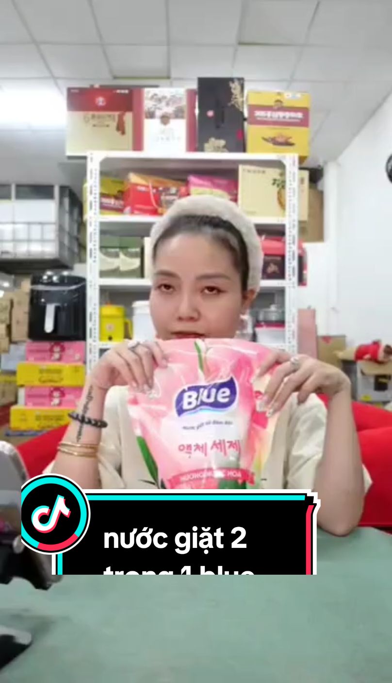 nước giặt xả blue hương nước hoa #nươcgiatxa #nuocgiathuongnuochoa #suatam #xuhuongtiktok #muataitiktok #shoprewiew 