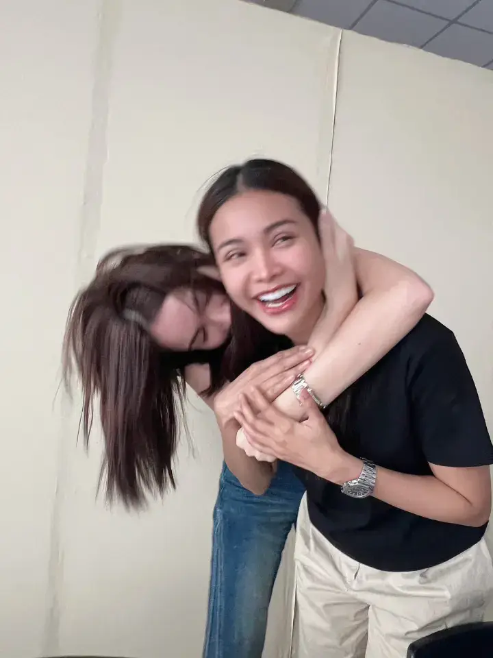 Can they do work shop like every day cause I'm loving it 🤭🫣😭 #englot #อิงล็อต #engfawaraha #อิงฟ้ามหาชน #charlotteaustin #ชาล็อตออสติน #อิงฟ้าวราหะ  #gl #wlw #fyp #viral 