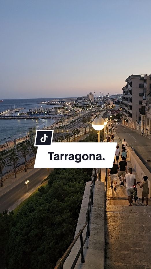 #viralvideo #belleza #like #city #tarragona🇪🇸spain👌👌 #tarragona #vistas #viralvideo @DAHKIIN @Nature Lover 🏔🌎🗺 