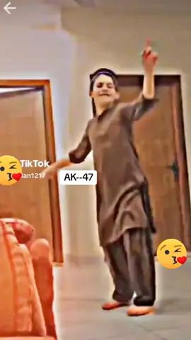 #foryourpage #100kviews #viralvideo #viraltiktok #dance #dance @Abdullah Afridi 