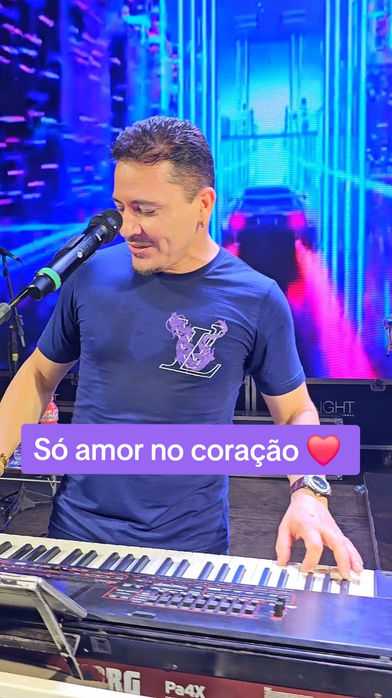 SÓ AMOR NO CORAÇÃO ❤️  