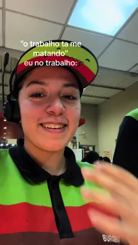 KKKKKKKK ele nem se esforçou pra ficar igual, como pode