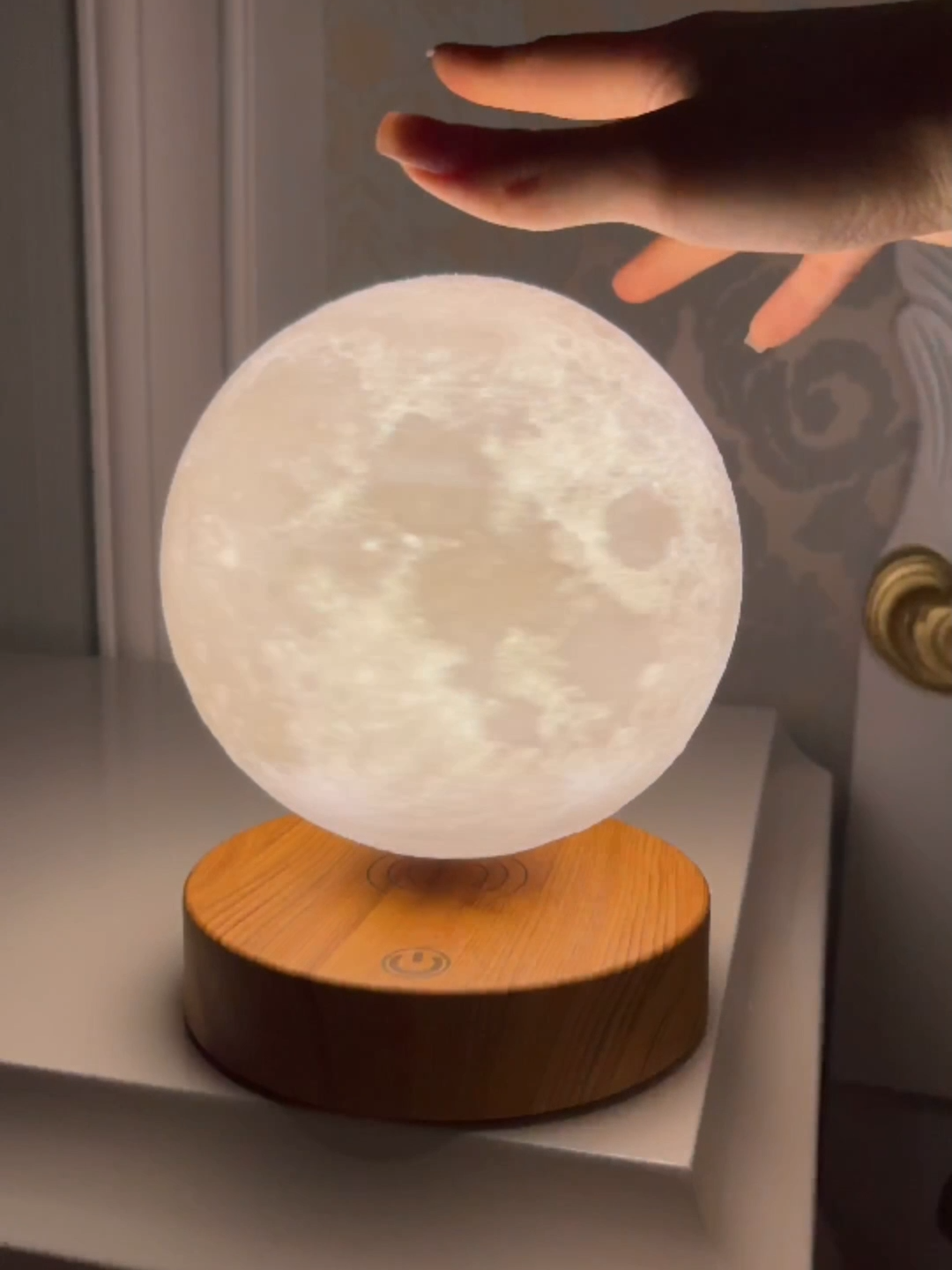 You need to buy this! #fyp #decoration #Home #TikTokMadeMeBuyIt #relaxing #moon