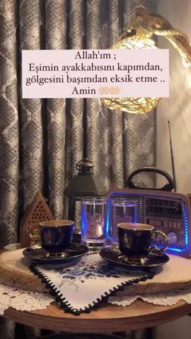 #köpüklüsadekahvem👌🏼☕💕 #türkkahvesi #sunum #sunumcuyuz #anılar #keşfetbeniöneçıkar #keşfet #sunumcu #kahvem #kahveseverler #kahveci #türkkahvesiaşktır 