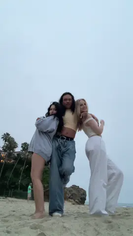 My favs @tati @JK🫧 #besties #Vlog #gang #outfit #4thoutfits #digitals 