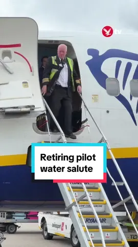 Captain Richard Thurman was greeted with a special ceremony as he landed at Liverpool John Lennon Airport on Wednesday 24 July. An airport spokesman said: “This afternoon we had a special water salute for the retiring Captain Richard Thurman.” #fy #fyp #ryanair #news 