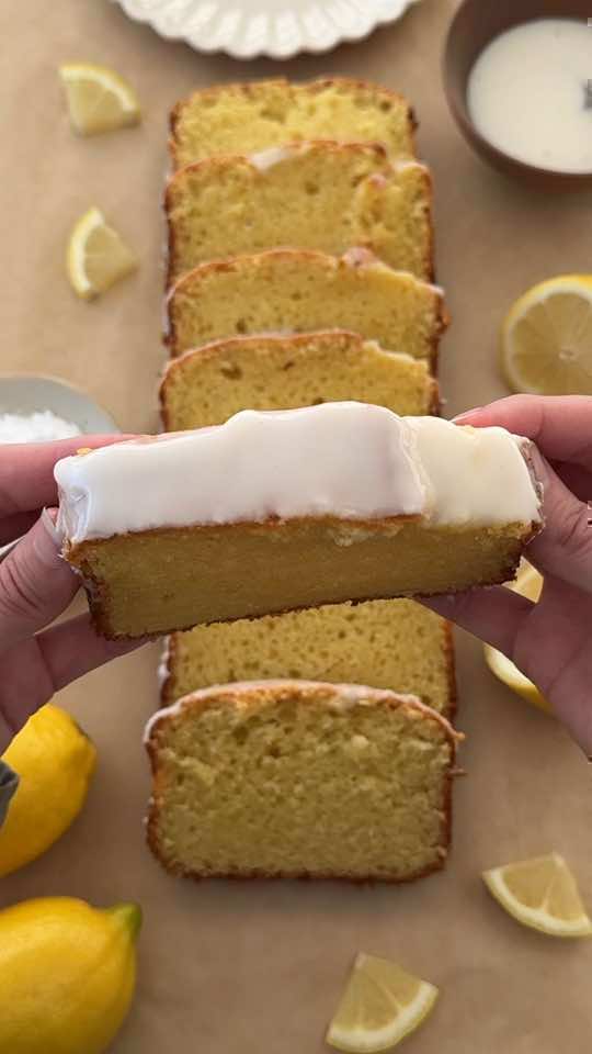 🍋 lemon loaf cake copycat recipe 💛 full deets on the blog as always - link in bio!