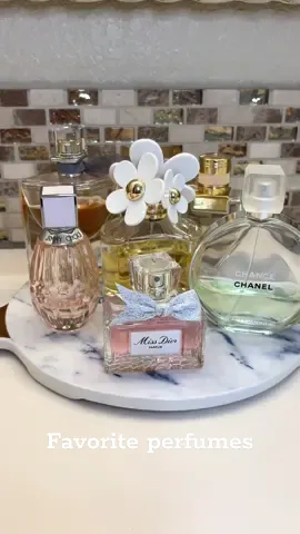 These are my favorite perfumes ive been loving lately! 1. Miss dior 2. Chancel chance 3. Lancome 4. Jimmy choo 5. Marc jacobs daisy @sephora @Ulta Beauty @Nordstrom @Macy’s @marcjacobs @MarcJacobsFragrances @Amazon @FragranceNet #perfumes #cologne #floral #sweet #amazon #shopping #amazonmusthaves @Lancôme 