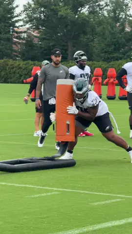 Here come the boys… making it look easy 😳 #eagles #defense #sled #nfl 