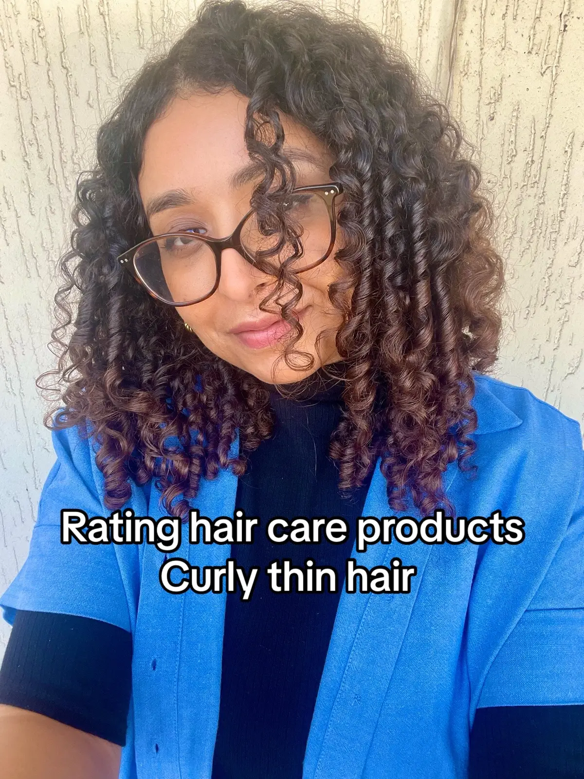 As a curly I must admit that i’ve tested a loooot of curly hair products! And the struggle is real to find the perfect routine for my hair type, sharing with you some products i’ve tested! #curlyhair #curls #curlyhairroutine #curlyhairproblems #3ccurls #thinhair #cantu #sheamoisture #lessecretsdeloly #boucles #hair #BeautyTok #beaut #ratingproducts @Les Secrets de Loly @Boucleme 