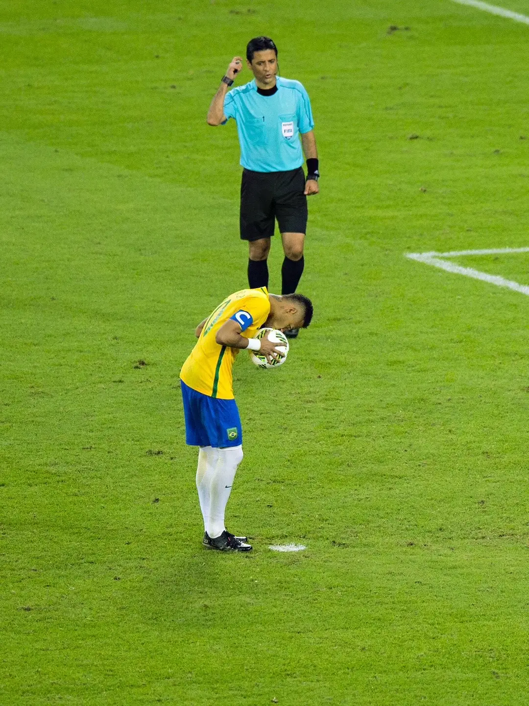 August 20, 2016: Neymar wins Brazil a gold medal at the #Olympics in the Maracana Stadium in Rio de Janeiro. 