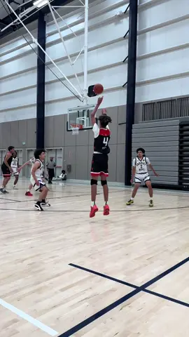 We got you on the highlight reel📸 ##fyppp##aau##threepointshooter##id4##norcal@@Isaac’s Green@West Coast Elite Basketball 