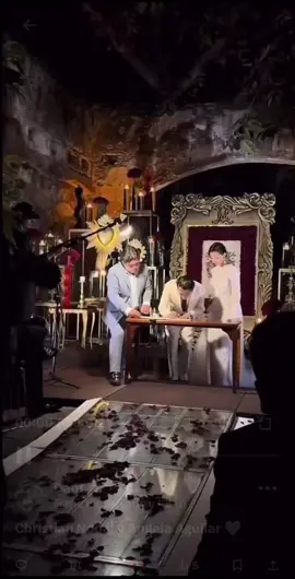 Un video bien lindo sobre la boda de @Christian Nodal y @Angela Aguilar :) 🥹🤍 #christiannodal #nodal #angelaaguilar #boda 