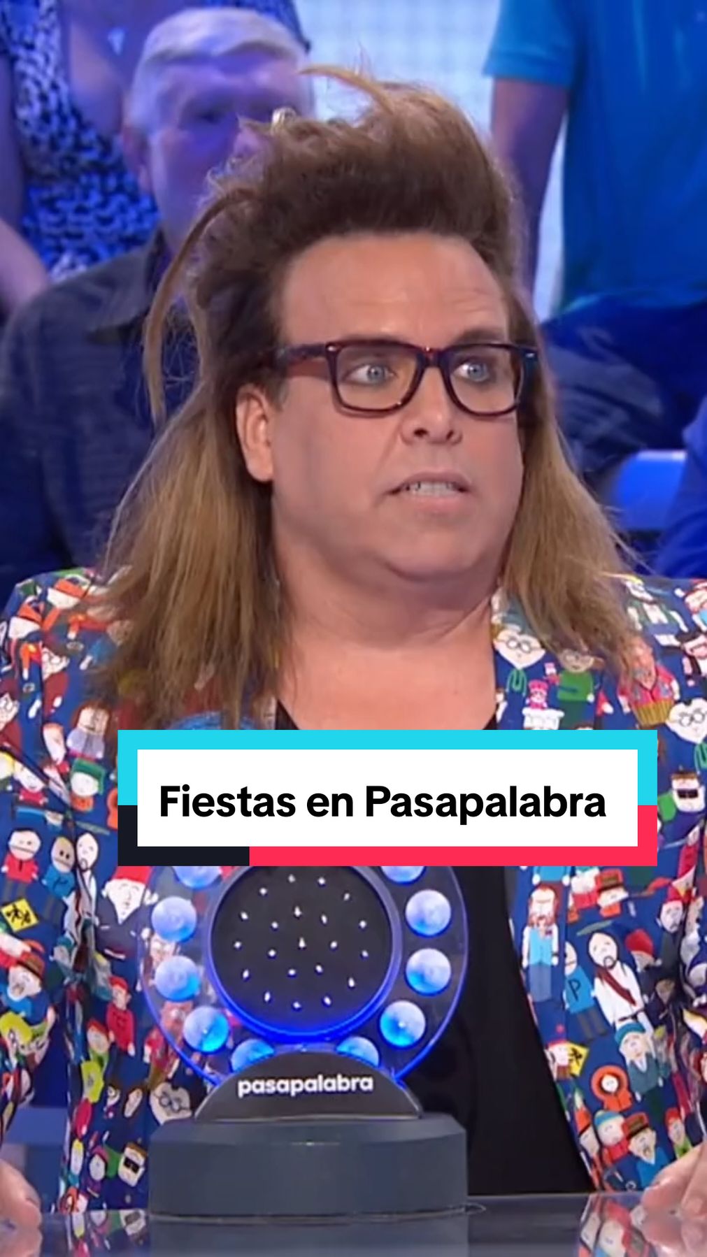 Hay veces que #pasapalabra parece una #fiestasepueblo porque nos dan un poco de #música y nos ponemos a bailar. 🤪