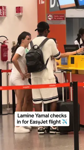 Lamine Yamal spotted checking in to his EastJet flight at the airport ✈️☀️ (joaanpu) #dailymailsport #dailymail #sports #news #football #Soccer #barca 