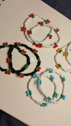 gelang ceri 🍒 #gelangmanik #gelangtangan #handmade #accessories #beads #manik #fyp #fypシ #4u 
