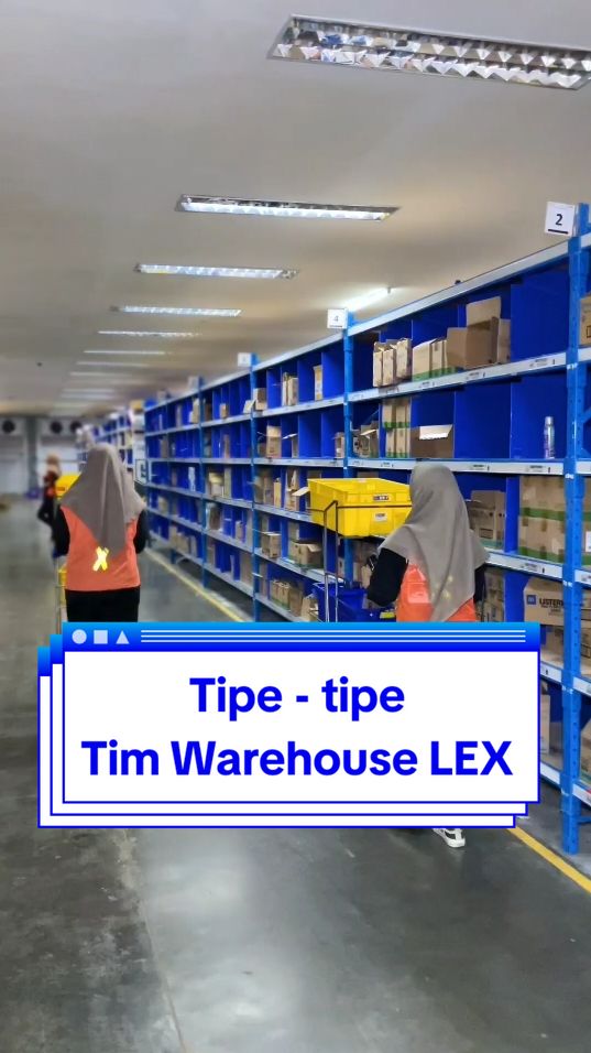 Ini nih tipe-tipe tim warehouse LEX yang siap packing paket ke rumah kamu! Tim favorit kalian yang mana nih?🫣 #LazadalogisticsID #LEXID #LEXPASdihati #logistik 