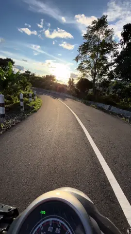 #haranggaolhorisan #haranggaolcity #danautoba #samosir #simalungun_nese #riding #fyp #wonderfullindonesia 
